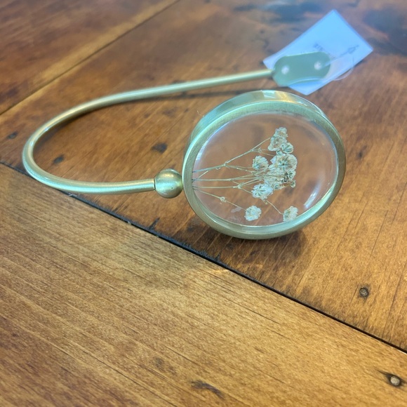 NWT Gold Curtain Tieback with Pressed Flowers - Picture 7 of 7